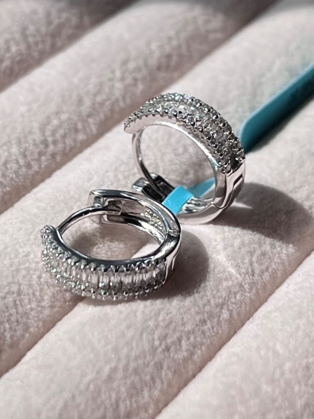 E071 | Moissanite Huggie Hoop Earrings - Picture 2 of 4